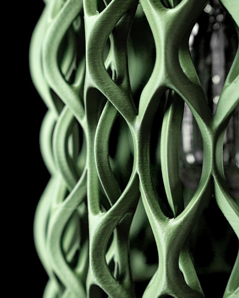 Suspension Chain imprimée en 3D - abat-jour ajouré design 16 cm, décoration intérieure contemporaine, fabriquée en France — impression 3D par Manu3D