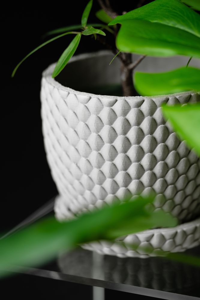 Cache-pot Dragonscale imprimé en 3D - pot de fleurs design 12 cm, décoration intérieure contemporaine, fabriqué en France — impression 3D par Manu3D
