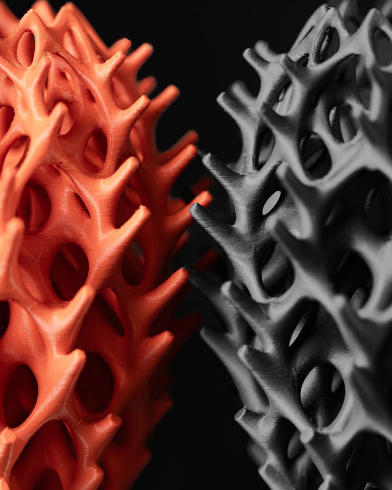 Vase Invader imprimé en 3D - vase à fleurs design 18 cm, décoration intérieure contemporaine, fabriqué en France — impression 3D par Manu3D