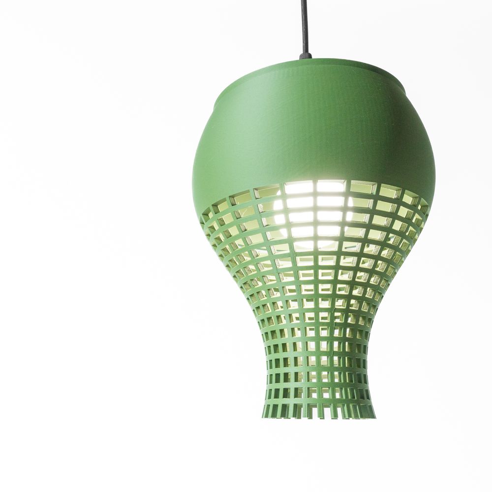 Suspension Kata imprimée en 3D - abat-jour ajouré design 24 cm, décoration intérieure contemporaine, fabriquée en France — impression 3D par Manu3D