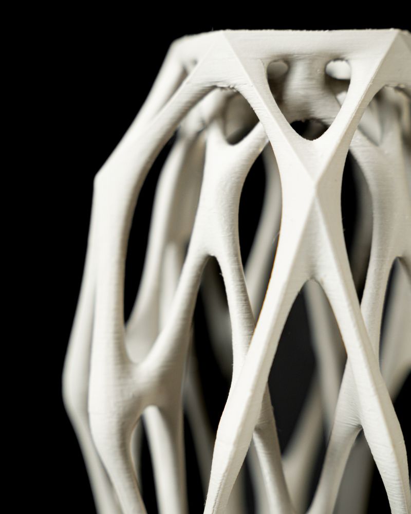 Vase Mantis imprimé en 3D - vase à fleurs design 20 cm, décoration intérieure contemporaine, fabriqué en France — impression 3D par Manu3D
