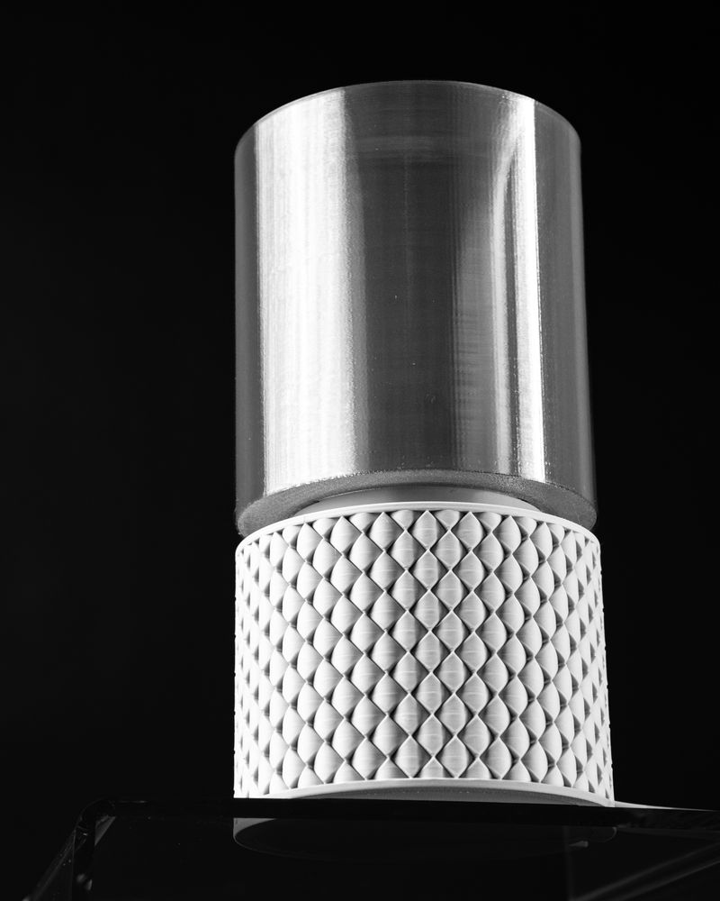 Mini lampe Liso imprimée en 3D - veilleuse déco design 10 cm, décoration intérieure contemporaine, fabriquée en France — impression 3D par Manu3D