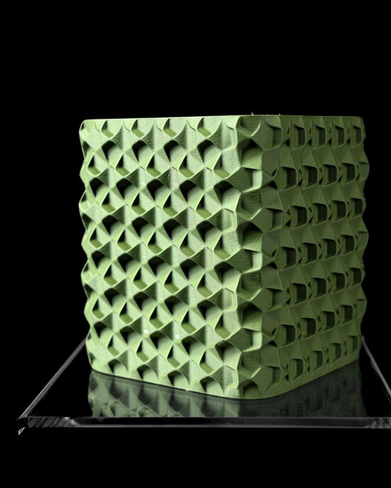 Cache-pot Rovi imprimé en 3D - pot de fleurs design 13 cm, décoration intérieure contemporaine, fabriqué en France — impression 3D par Manu3D