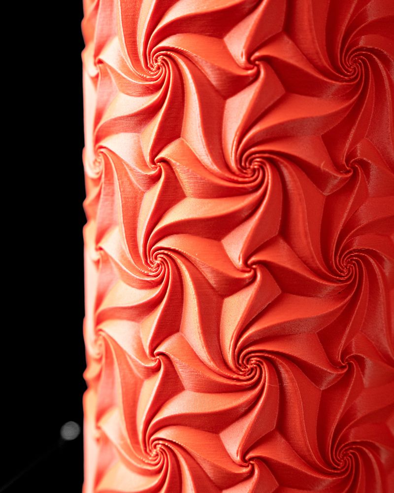 Vase Swirl imprimé en 3D - vase à fleurs design 20 cm, décoration intérieure contemporaine, fabriqué en France — impression 3D par Manu3D