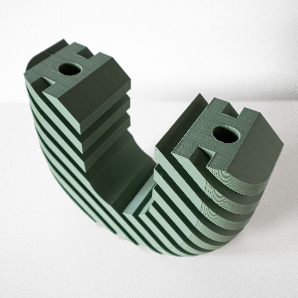 Vase Wiko imprimé en 3D - vase à fleurs design 22 cm, décoration intérieure contemporaine, fabriqué en France — impression 3D par Manu3D